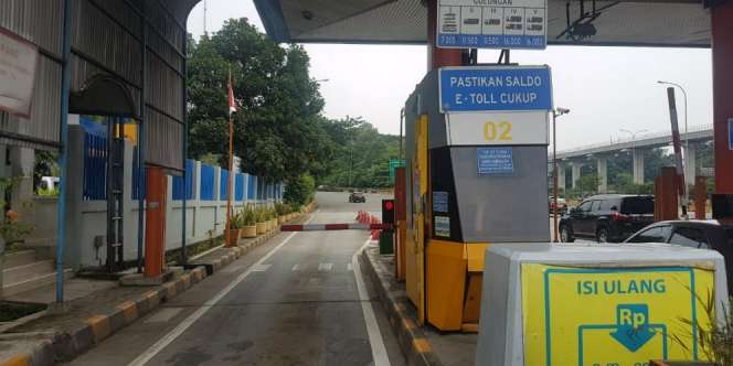 Layanan Top Up Tunai di Gerbang Tol Ditutup Mulai Hari Ini