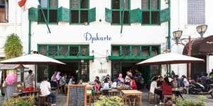 Anies Baswedan Tutup Sementara Rekreasi Hiburan Dari Bioskop Hingga Griya Pijat