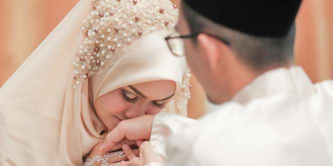 Begini Pasangan di Malaysia Ijab Qabul Saat Social Distancing