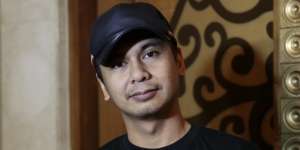 Raditya Dika Berduka karena Covid-19