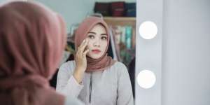 Tips Memilih Warna Concealer Agar Terlihat Flawless