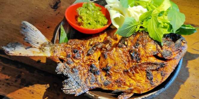Resep Ikan Bawal Bakar Nikmat Berlumur Rempah