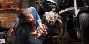 Stay at Home Berfaedah, Ini Tips Perawatan Ringan Sepeda Motor di Rumah