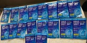 Kalung Antivirus yang Dipakai Nagita Ternyata Dilarang