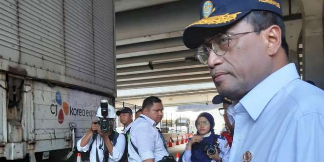 Viral Video Menhub Budi Karya di Ruang Perawatan Serukan Lawan Corona