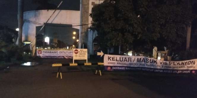 Perumahan Elite di Bekasi Tutup Akses Keluar Masuk