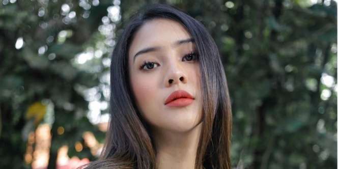 Heboh Foto Anya Geraldine Semasa SD, Berisi dan Chubby Banget