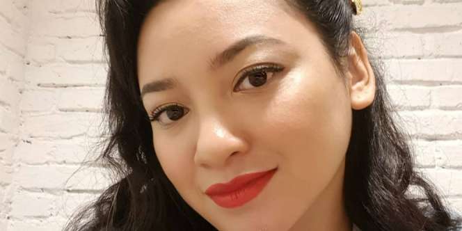 Agni Pratistha Bagikan Tutorial Bikin Masker Kain untuk Anak