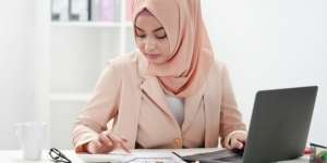 Tarik Napas Dulu, Ini Tips Bebas dari Stres Saat Kerja dari Rumah