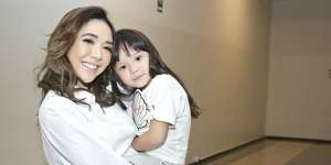 Jauh dari Kesan Seksi, Intip Gaya Gisella Anastasia Berenang Bareng Gempita