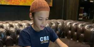 Momen Noah Sinclair, Putra BCL Belajar Ngaji Online
