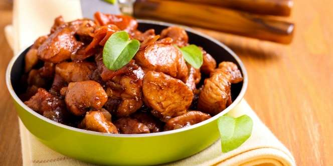 Resep Semur Ayam, Makin Lama Tambah Legit