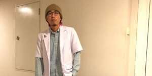 Kisah Pertobatan Dokter Tirta: Dibesarkan Orangtua Beda Agama hingga Tato