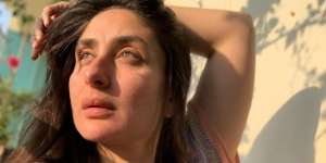 WFH ala Kareena Kapoor Khan, Tetap Stylish 