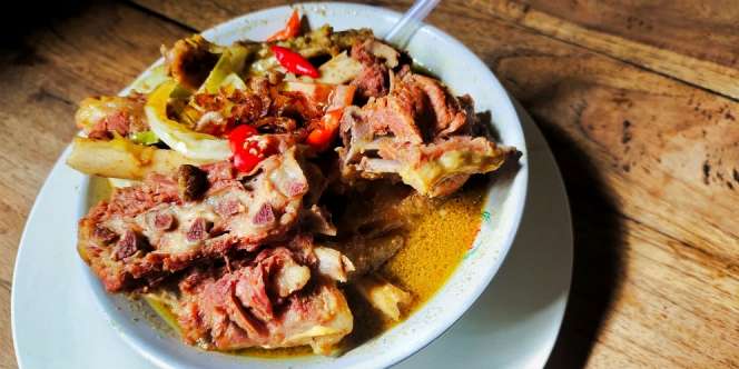 Cerita Tengkleng, Tulangan Kambing yang Naik Kelas