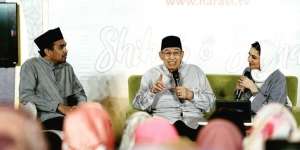 Momen Kala Glenn Fredly Tertegun Dengar Ceramah Quraish Shihab