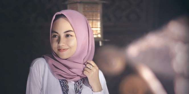 3 Cara Mencegah Bau Badan Saat Ketiak Basah