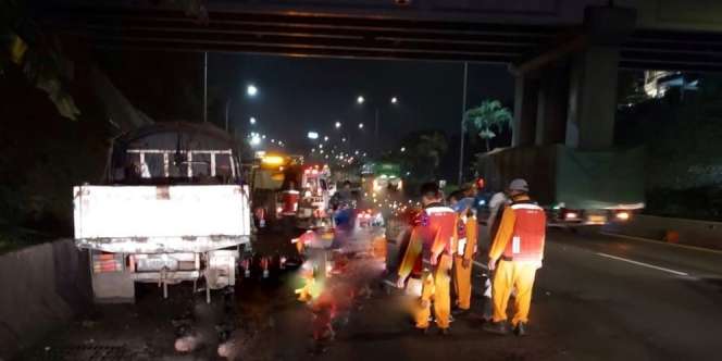 4 Pekerja Tewas Ditabrak di Tol Pasar Rebo, Pengemudi Bau Alkohol