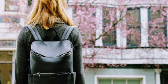Tips Membuat Tas Kulit Lebih Awet