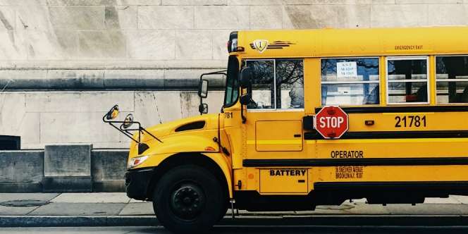 Bus Sekolah Disulap Jadi HotSpot untuk Murid Belajar Online