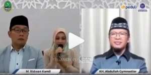 Video Momen Lucu Kucing Mau Eksis di Video Obrolan Aa Gym-Kang Emil