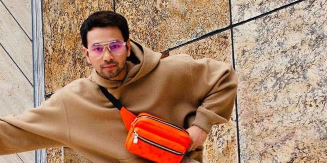 Bantah Youtube Raffi Ahmad Raup Rp 6 M Sebulan, 'Segitu Mah Udah Beli Pesawat'