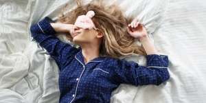 5 Cara Tidur Nyenyak dan Bisa Rileks