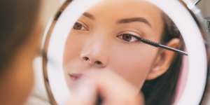 Tutorial Memakai Individual Lashes Agar Tahan Lama