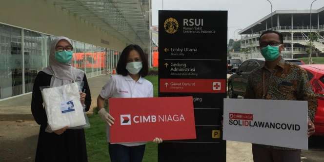 500 APD untuk Tenaga Medis RSUI Depok dan RS Marinir Cilandak