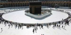 Sholat Tarawih di Masjidil Haram dan Masjid Nabawi Ditiadakan