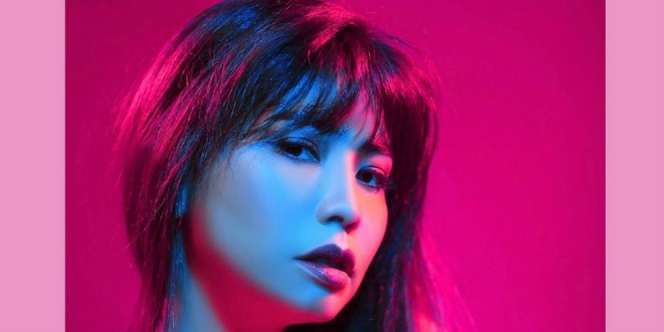 Cara Unik Pandji Pragiwaksono Buat Istrinya Lancar Menyusui