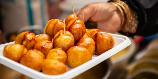 Hidangan Manis Khas Emirat yang Wajib Ada Saat Ramadhan