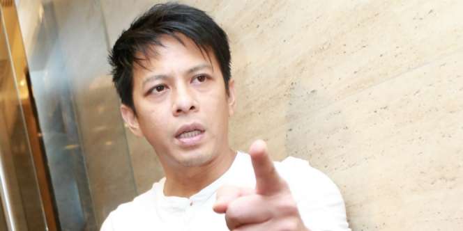 Duh Ganteng Abis! Hasil Potong Rambut Sendiri Ariel NOAH Bikin Fans Histeris