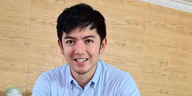Nicky Tirta Bagi Trik Membuat Menu Bergizi untuk Buka dan Sahur