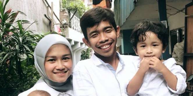 Sepi Job Syuting, Komedian Dede Sunandar Jualan Cireng