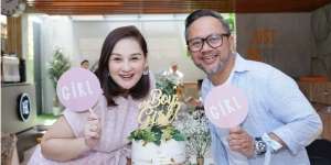 Maternity Shoot di Rumah ala Mona Ratuliu, Bisa Jadi Inspirasi