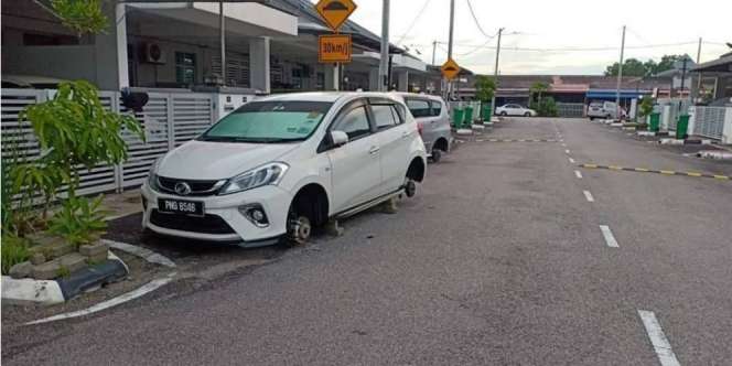 Mobil Cuma Bisa Diparkir Karena Lockdown, 4 Ban Digondol Maling