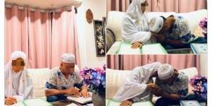 Sejuknya Ramadhan, Suami Cium Tangan Istri Usai Diajari Ngaji
