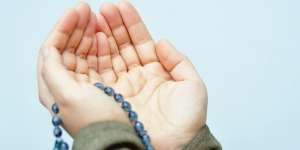 Tanda-tanda Sholat yang Diterima Allah SWT
