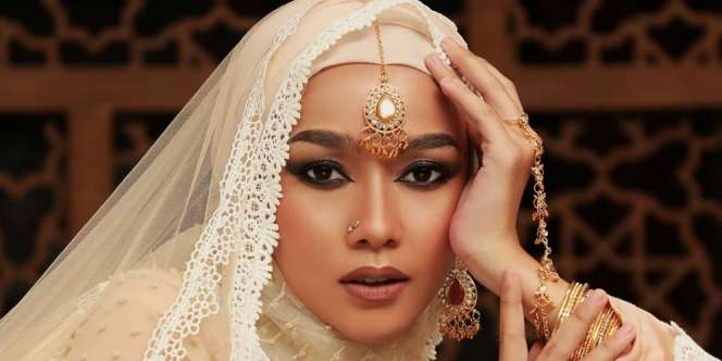 Eksotisme India di Koleksi Lebaran Barli Asmara