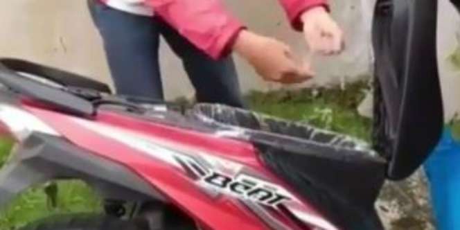Tak Perlu Repot Cuci Tangan, Bagasi Honda Beat Disulap Jadi Wastafel Berjalan