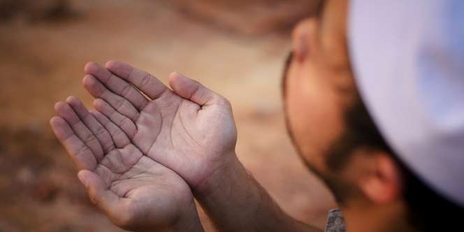 Baca 2 Ayat Alquran Ini Tiap Malam Agar Rezeki Lancar di Tengah Wabah Corona
