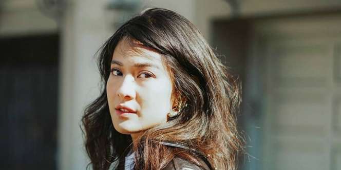 Perjalanan Dian Sastro Temukan Islam