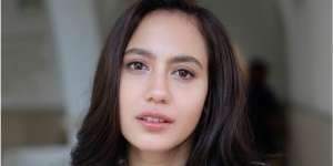 Seru, Pevita Pearce Ajak Donasi dengan Main PUBG Bareng