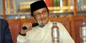 35 Kata-Kata Bijak BJ Habibie, Pesan Sarat Makna yang Selalu Abadi