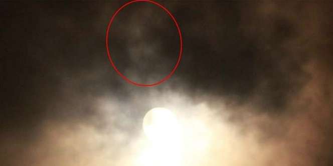 Setelah Lafaz Allah, Muncul Penampakan Wajah Bayi di Langit Blora, Petanda Apa?