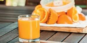 8 Jus Buah untuk Atasi Hipertensi, Tekanan Darah Normal Lagi!