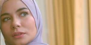 Meisya Siregar Kenang Perjalanan Hijrah dan Berhijab Setahun Lalu