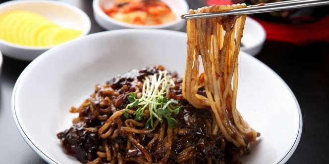 10 Camilan Khas Korea yang Bikin Ngiler Saat Nonton Dramanya