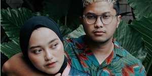 Indira Kalistha dan Suami Mengaku Introvert, Simak Penjelasan Psikolog